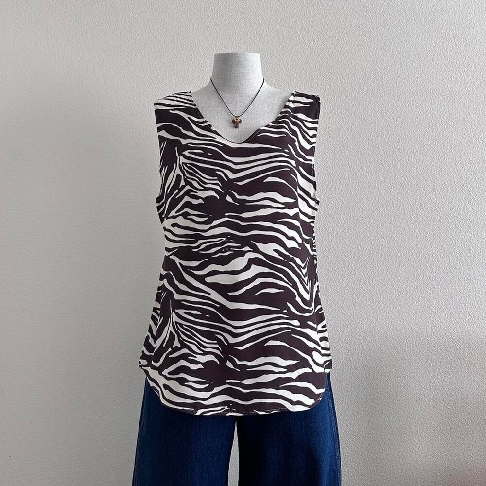 dark brown-off white zebra print sleeveless top